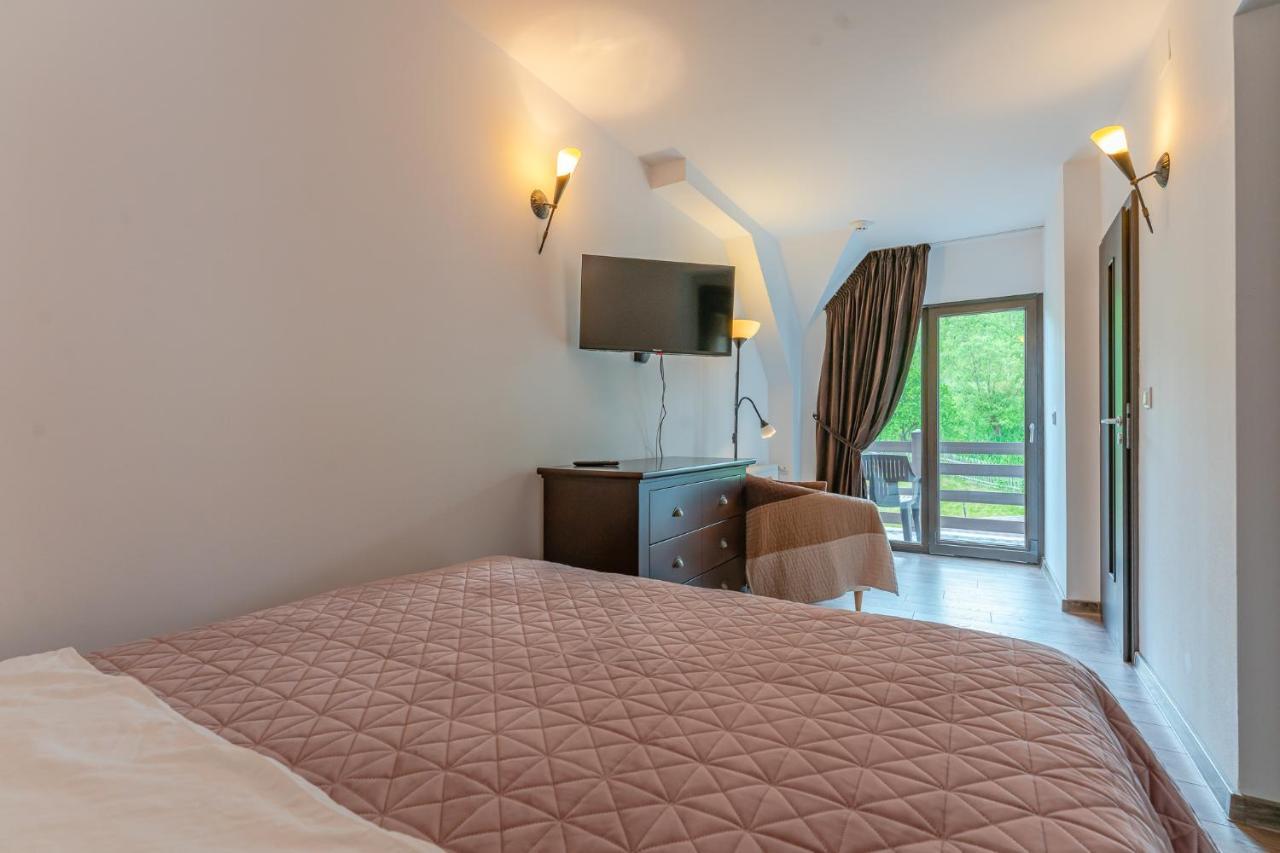 Vila Trubadur - Adults Only Bran  Exterior photo